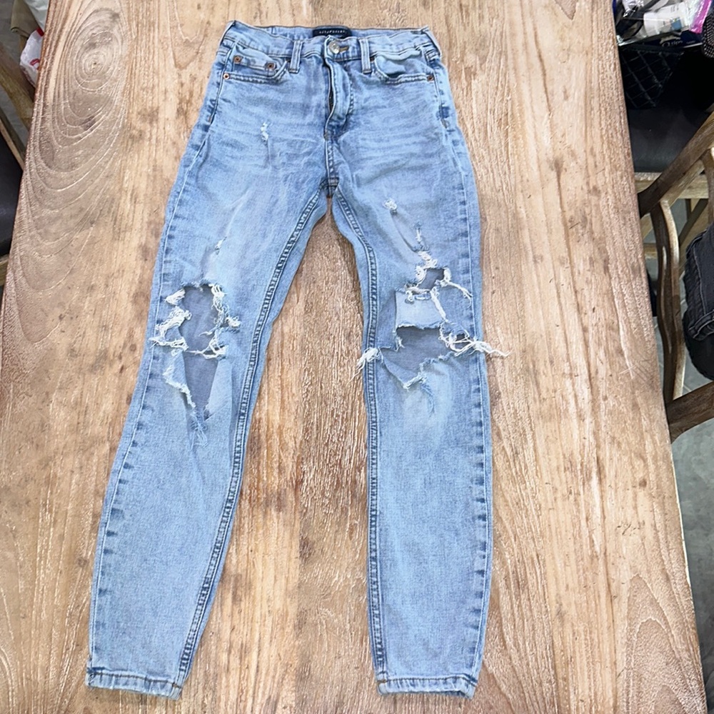AEROPOSTAL Cheeky Jegging Distressed Jeans Size 0